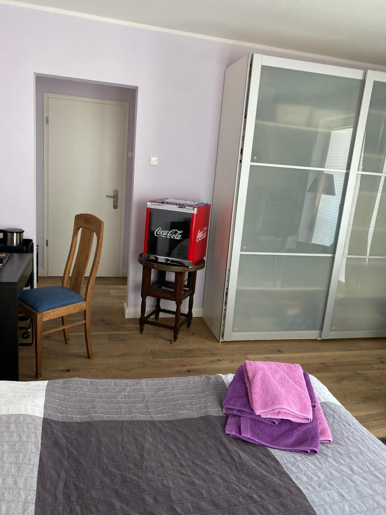 Zimmer Am Bachlauf Γκελσενκίρτσεν Εξωτερικό φωτογραφία